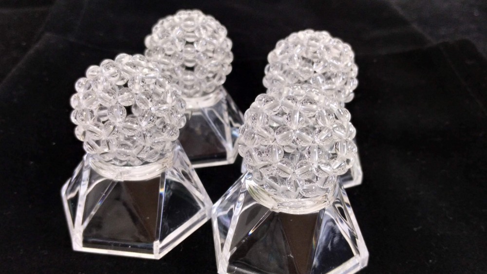 天然石水晶 3㎜　クリスタルフラーレン　チャーム　2個組み　麻袋付き