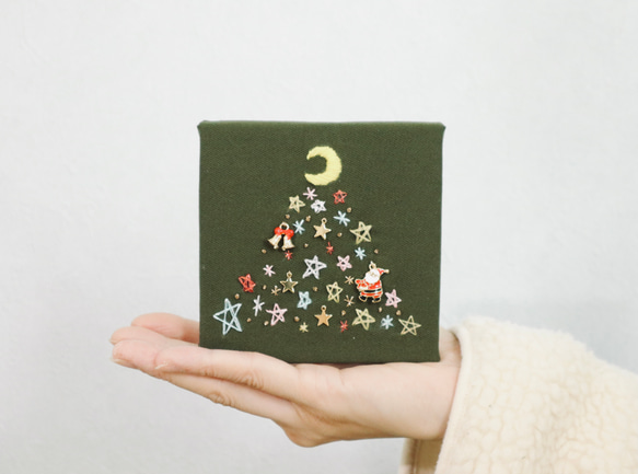 刺繍ファブリックパネル☆クリスマス 1枚目の画像