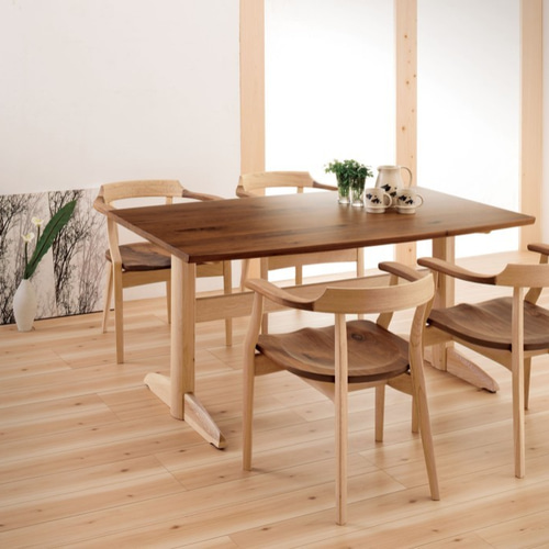 【高級家具 美品】飛騨 イバタインテリア アームチェア 曲木 高級家具 美品】飛騨 イバタインテリア アームチェア 曲木 飛騨