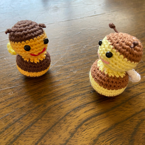 みつばち様あみぐるみ