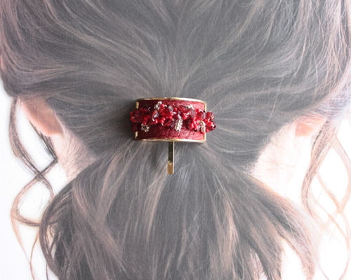 受注制作】ビジュー輝く本革ポニーフック（レッド） ポニーフック