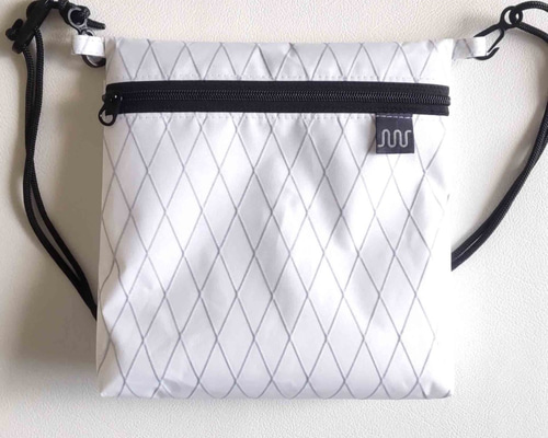 Gherardini ホワイト サコッシュ ショルダーポーチ 保存袋付き アウトドアポーチ X-Pac ホワイト サコッシュ ナイロン 軽量