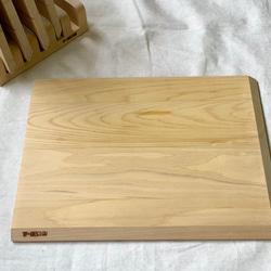 用途別に使い分ける木のまな板　CATBOARD　青森ヒバ 2枚目の画像