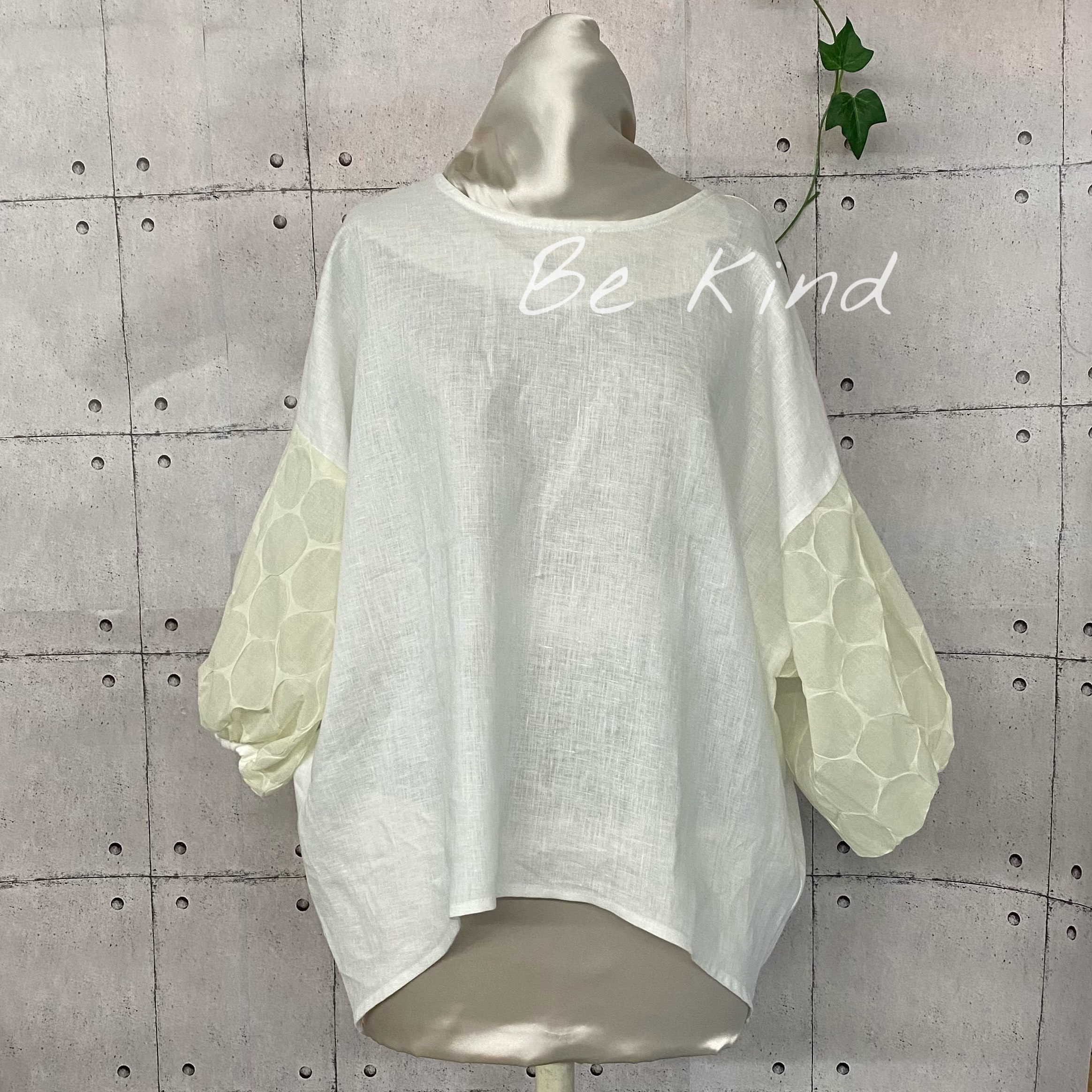 リネン100% 透け感バルーン袖プルオーバー  ホワイト