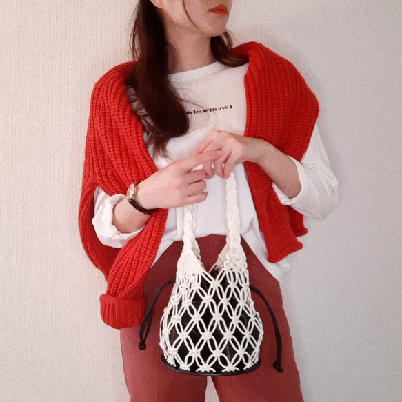 【再販①】マクラメフェイクレザー巾着バッグ＊macrame bag 2枚目の画像