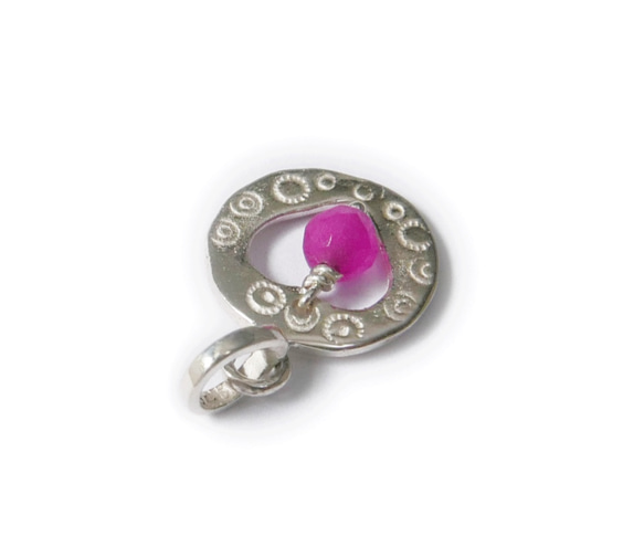 ★免運費 [Silver925] 心形和圓形銀色治癒吊墜，帶有搖曳的粉紅色瑪瑙，這是一種擴展您魅力的石頭。 第4張的照片