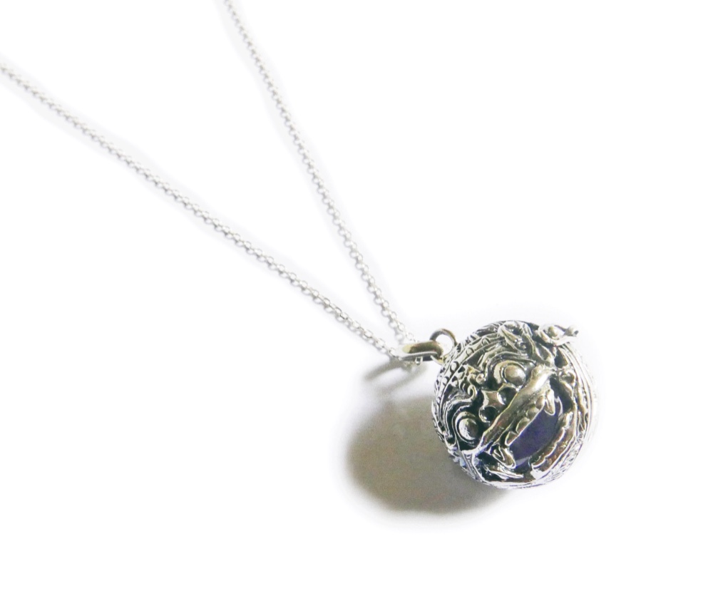 ✼シルバー925✼アメジストのネックレス༺ぱかりと開けられる•*•幸運を呼ぶ聖なるバロン༻天然石アクセサリー/男性メンズ