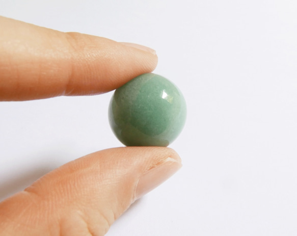 東陵圓球（直徑20毫米） 經峇裡島僧侶淨化的天然石頭，平衡精神、穩定情緒的療癒石。 第4張的照片