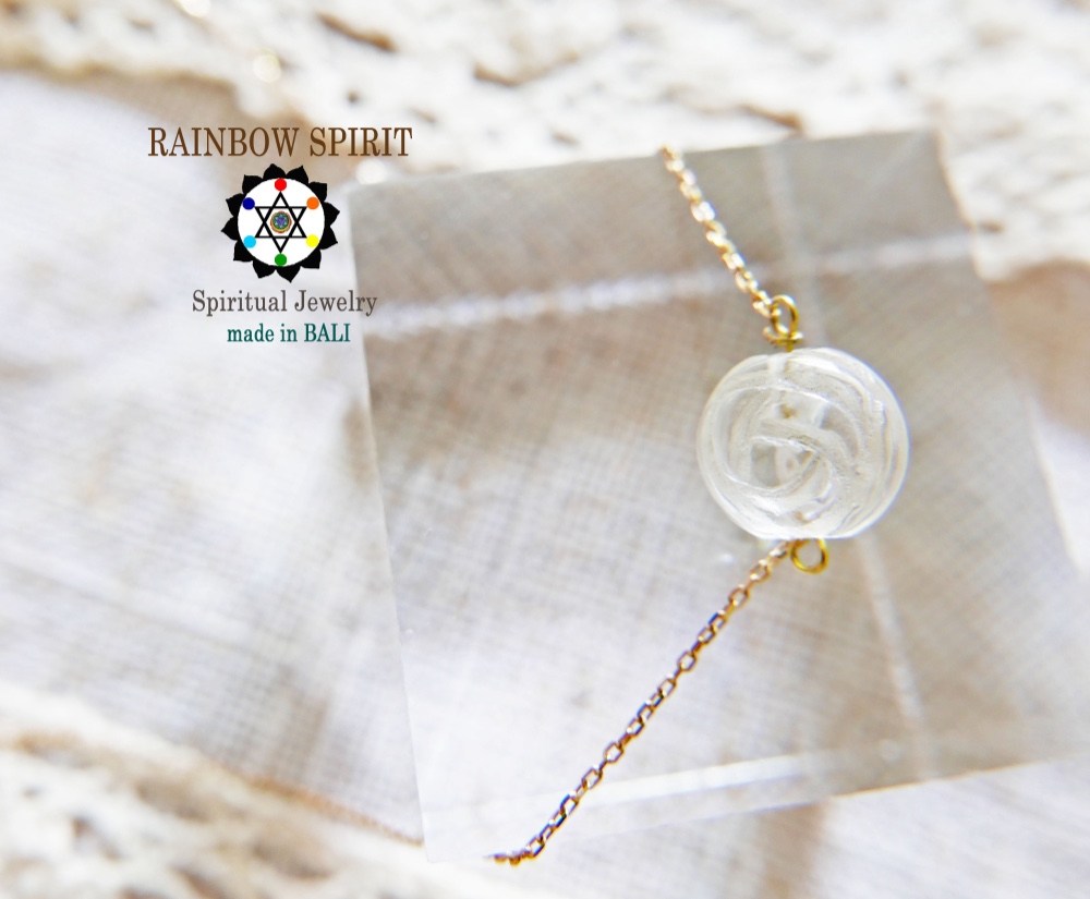 ★送料無料★【K18YG】薔薇/バラ/ROSEのクリスタル（水晶）の18金・イエローゴールドネックレス（K18刻印あり）