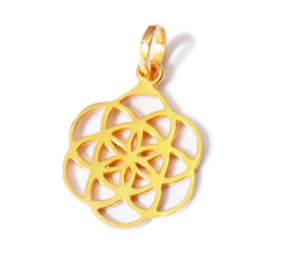 〔純金加工〕✼神聖幾何学模様/シードオブライフのペンダント✼༺魂と調和、目醒め•*•ヒーリングエネルギー༻ プレゼント