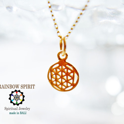 K10ゴールド 幾何学模様 ペンダントトップ 幾何学 ネックレス・ペンダント の人気通販｜Creema(クリーマ) 国内