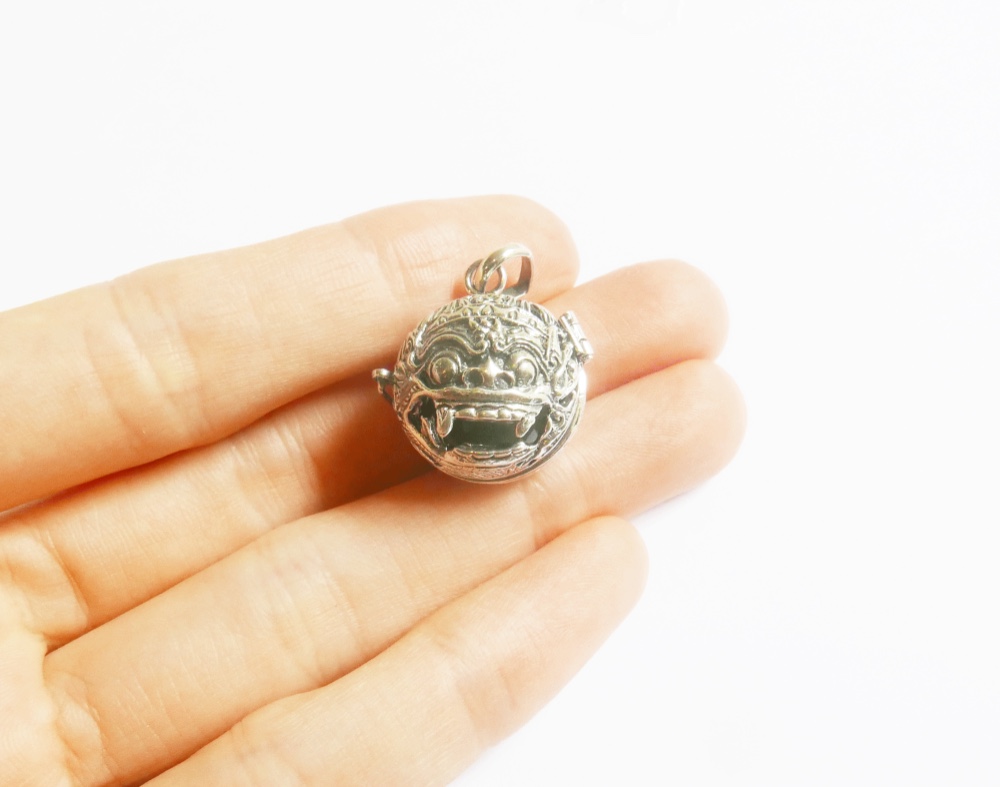 ✼シルバー925✼アベンチュリンのネックレス༺ぱかりと開けられる•*•幸運を呼ぶ聖なるバロン༻天然石アクセサリー/メンズ