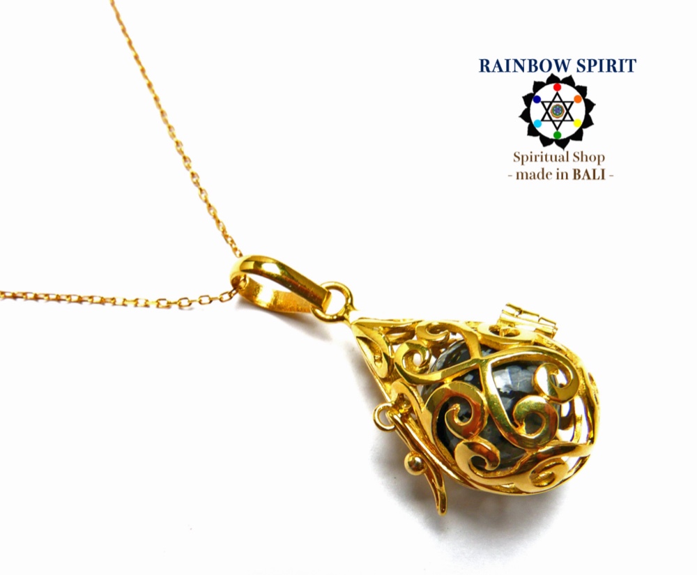 ✼純金加工✼スノウフレイクオブシディアンのネックレス༺ぱかりと開けられる•*•エレガントなドロップ型༻天然石アクセサリー