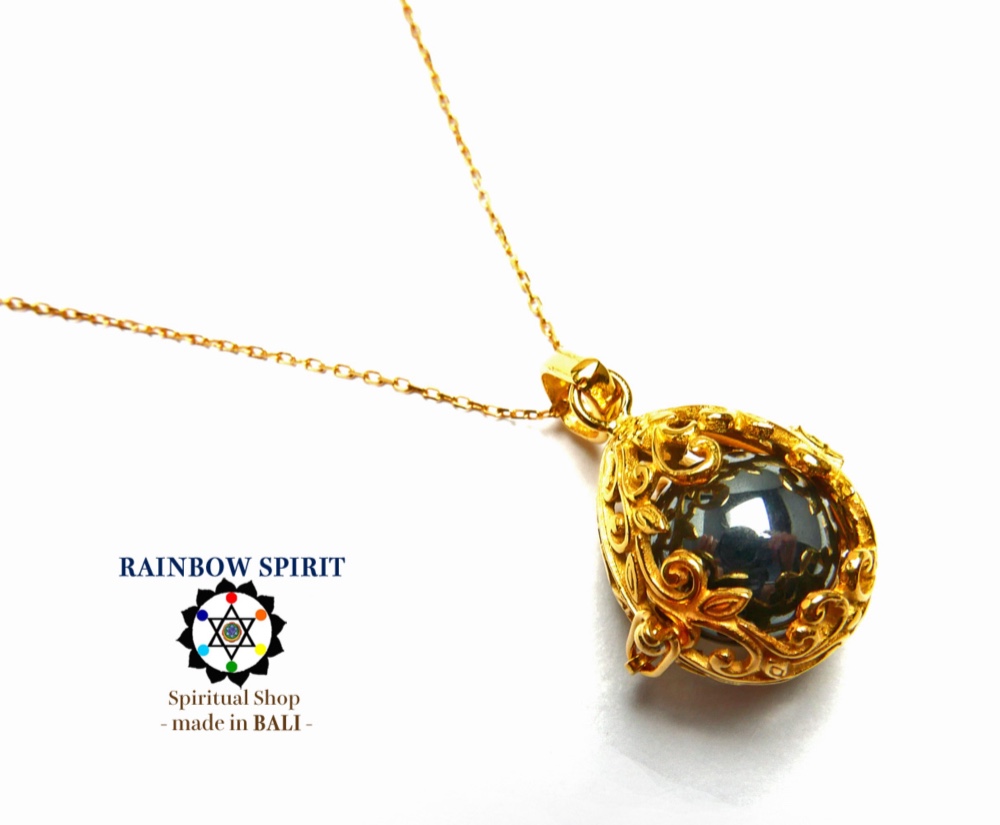 ✼純金加工✼ヘマタイトのネックレス༺ぱかりと開けられる•*•エレガントな卵型༻天然石アクセサリー/誕生日プレゼント/人気