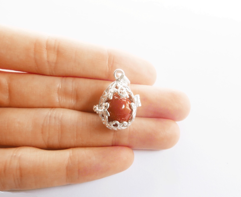 ✼シルバー925✼ジャスパーのネックレス༺ぱかりと開けられる•*•エレガントな卵型༻天然石アクセサリー/プレゼント人気