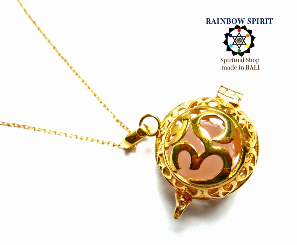 ✼純金加工✼ローズクォーツのネックレス ༺ぱかりと開けられる•*•宇宙と繋げるOM・バリ島の神様༻天然石アクセサリー人気