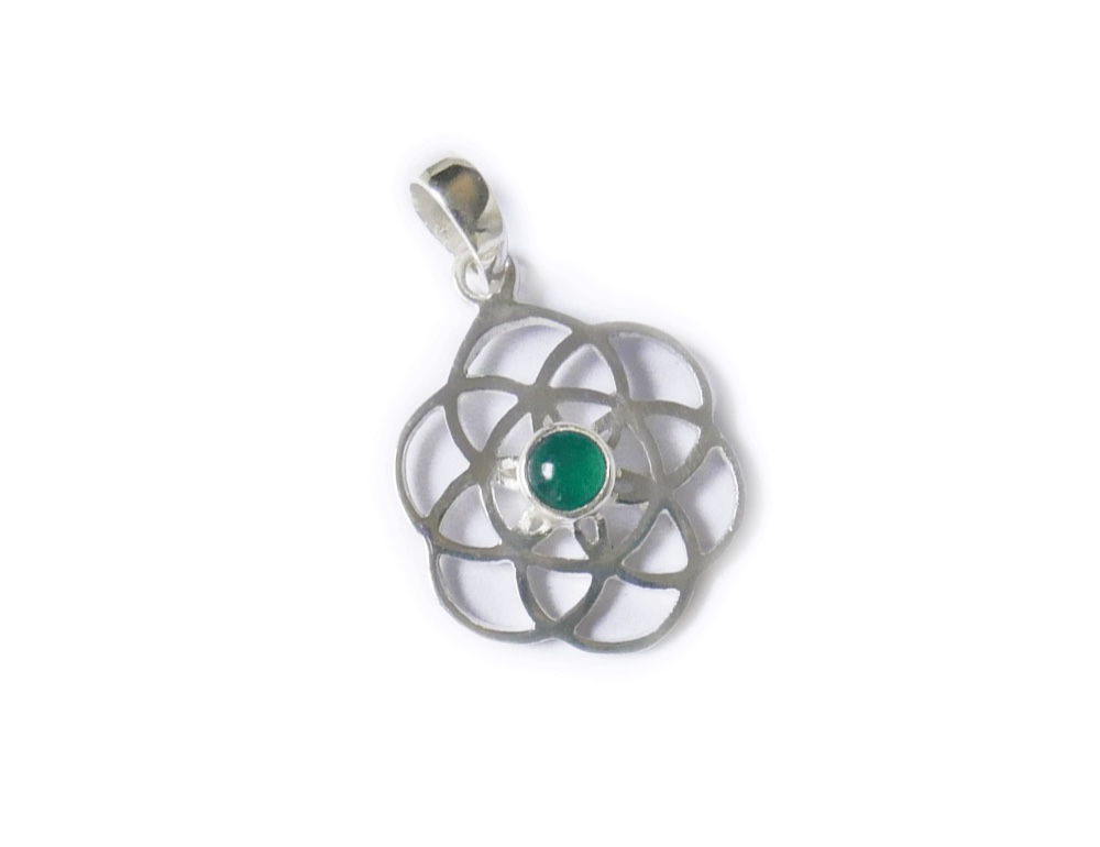 〔プラチナ加工〕翡翠・ジェイド・神聖幾何学/シードオブライフのペンダント✼༺魂と調和、目醒め•*•ヒーリングエネルギー༻