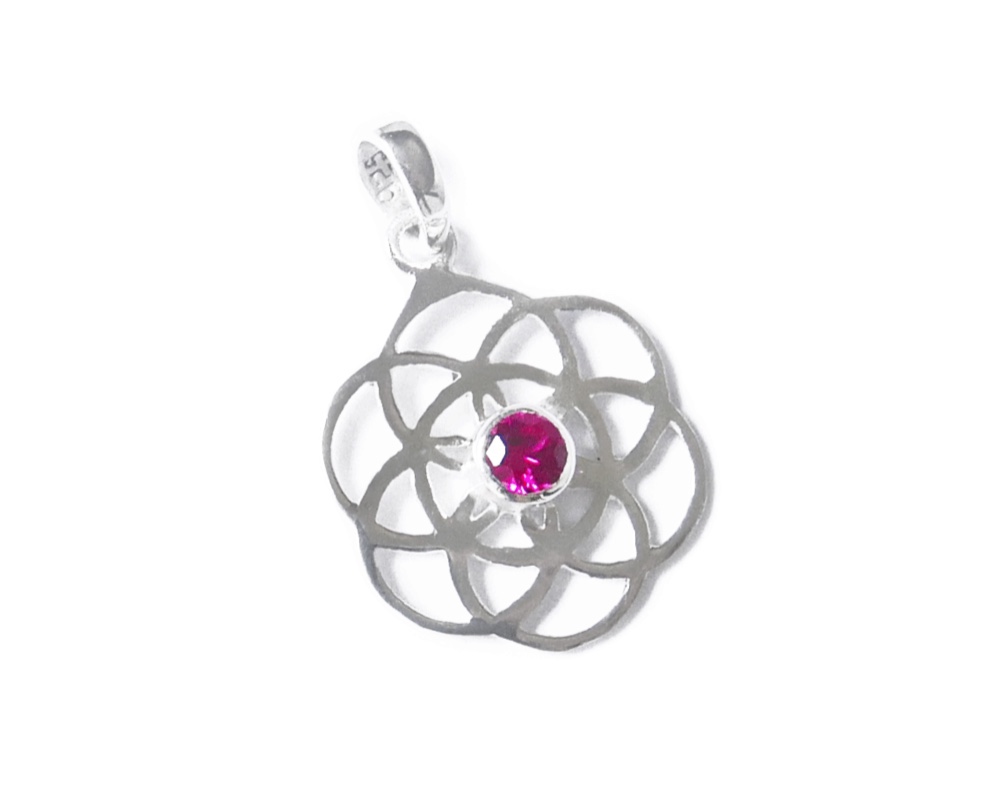 〔プラチナ加工〕ルビー・神聖幾何学模様/シードオブライフのペンダント✼༺魂と調和、瞑想目醒め•*•ヒーリングエネルギー༻