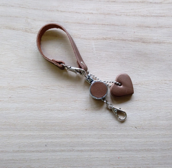 皮革鑰匙鏈（帶可伸縮卷線器和帶子）#Metallic brown 真皮 [定做] 第6張的照片