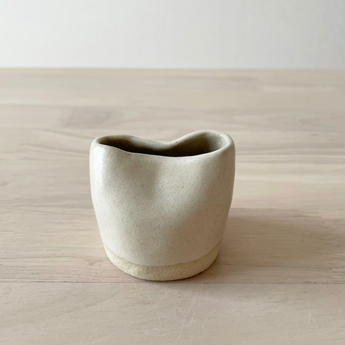 陶器の一輪挿し ぺたこ 一輪挿し・花瓶・花器 Simple 通販
