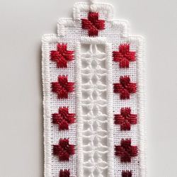 北欧ハーダンガー刺繍　手刺繍　ブックマーク　赤系ミックス 2枚目の画像
