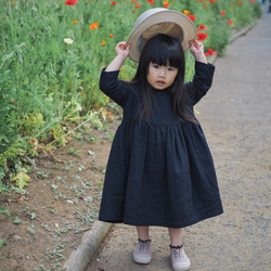 《80〜130cmオーダー可》 ブラックのナチュラルワンピース 女の子 おしゃれ かわいい 大人っぽい 無地 黒 5枚目の画像