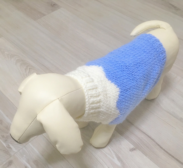 [オーダー可] 富士山のセーター（小型犬用・胴回り35）【手編み】 3枚目の画像