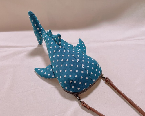 ジンベイザメポーチ ポーチ まぁ・海のポケット mashiroten 通販