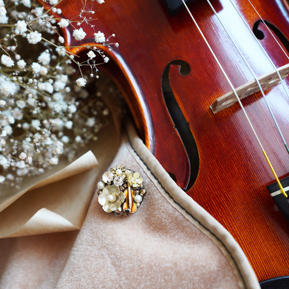 Violin brooch 〜楽器シリーズ〜 2枚目の画像