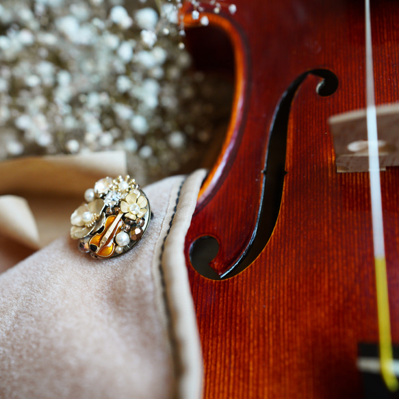 Violin brooch 〜楽器シリーズ〜 3枚目の画像