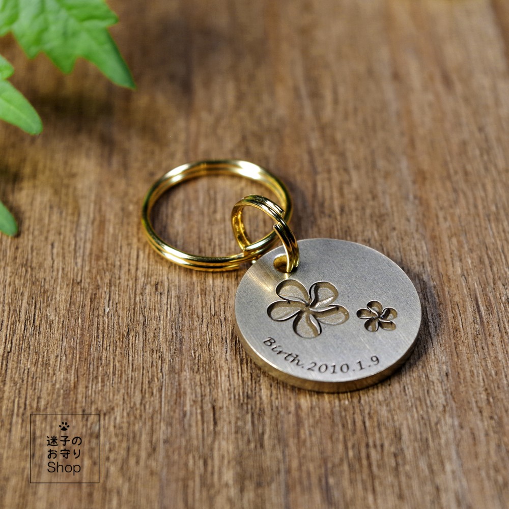 犬の真鍮迷子札 プルメリア Deep Engraving