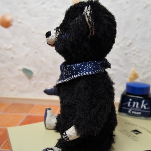 定形外送料無料】クセの強い黒クマくん テディベア ぬいぐるみ