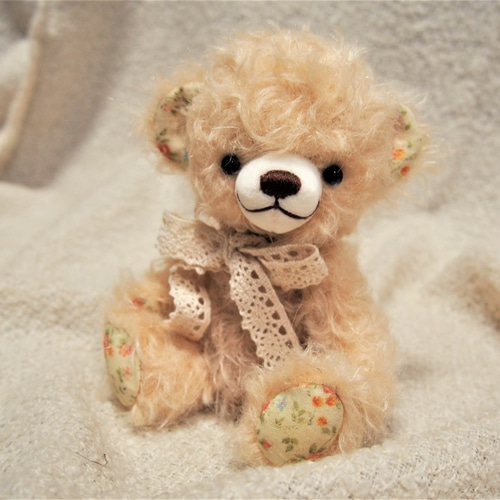 アンティークテディベアベビーレモンカラー