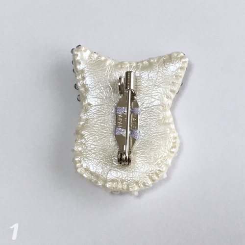 シュナウザー ブローチ ビーズ刺繍 ブローチ merori 通販