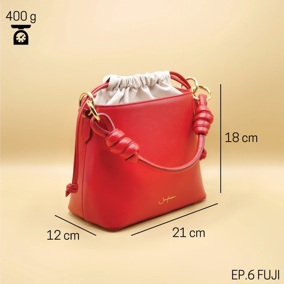 Fuji Bucket Bag in Taupe Nappa Leather 10枚目の画像