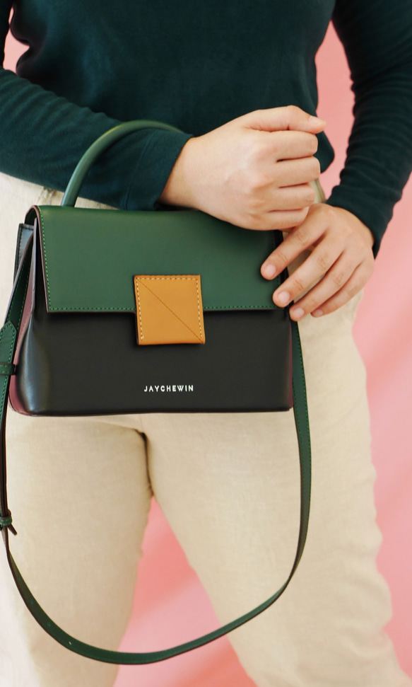 Cable Handbag in Pine Green Nappa Leather 3枚目の画像