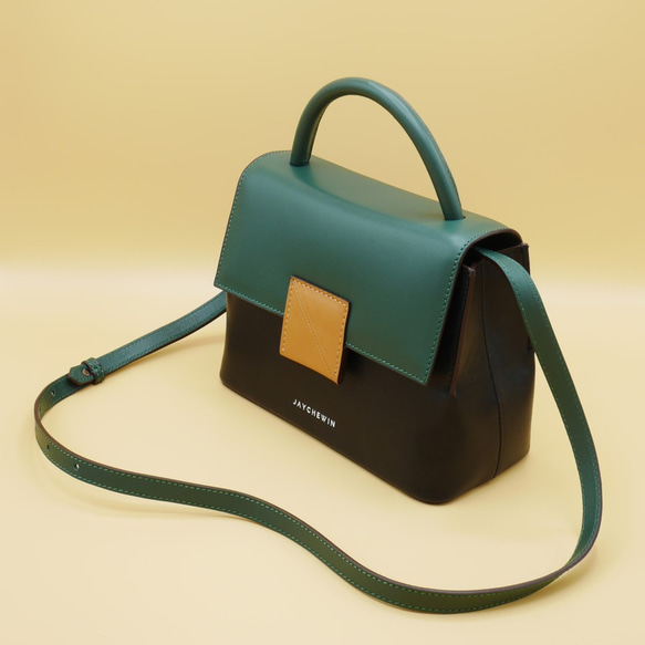 Cable Handbag in Pine Green Nappa Leather 7枚目の画像