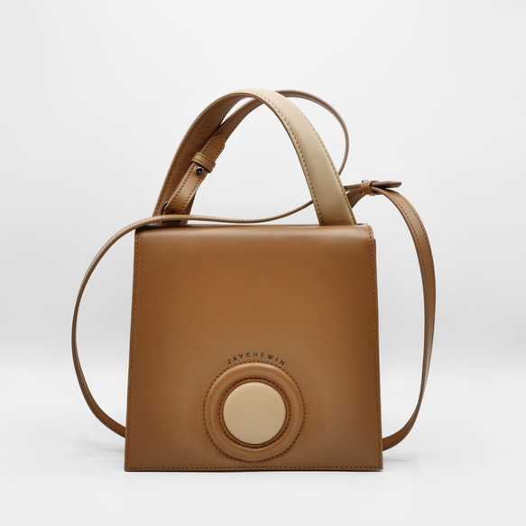 Hello Handbag in Latte Brown Nappa Leather 6枚目の画像