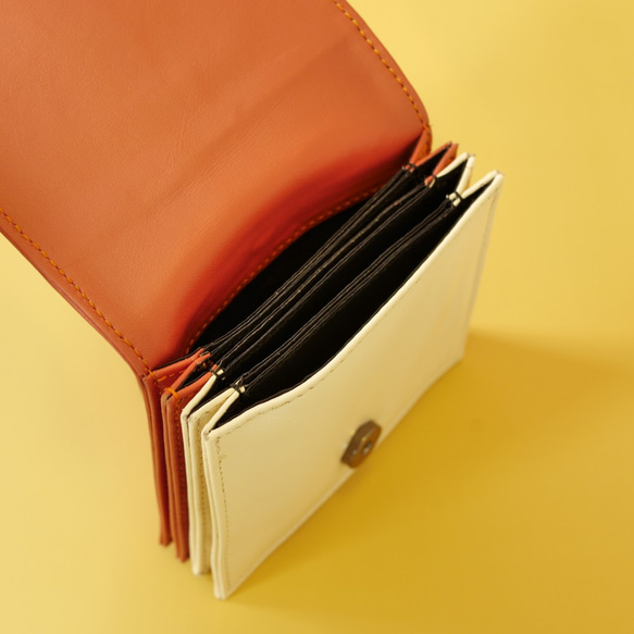 Hello Mini Wallet in Salmon Orange Leather 5枚目の画像