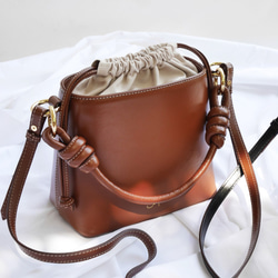 Fuji Bucket Bag in Espresso Brown Nappa Leather 1枚目の画像