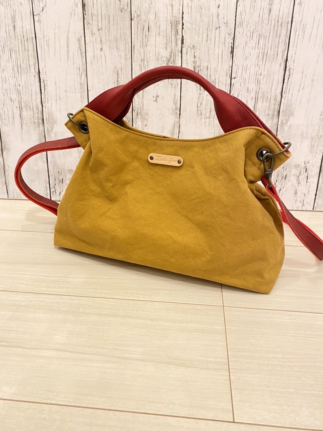 日本製 Zess fino 国産 トートバッグ ショルダーバッグ 本革使用 2WAY パラフィン、バイオ加工Ｍ×Ｒ