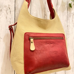 　2ヶ月で100本売れたリュｯクの再販依頼により定番化決定　容量アップして登場　3wayリュック 1枚目の画像