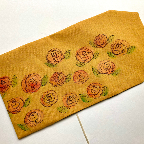 【原画】薔薇で一杯のコットンリネン手描きブックカバー　マスタード　文庫サイズ 5枚目の画像