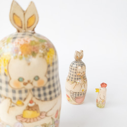 『ウサギとタマゴと花冠』マトリョーシカ 2枚目の画像
