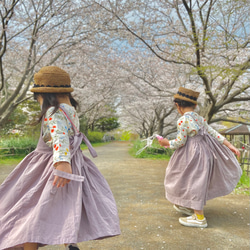 ナチュラルさんのエプロンワンピース　生成り ロング丈　プリンセスワンピ　ハーフリネンのボリュームワンピ 10枚目の画像