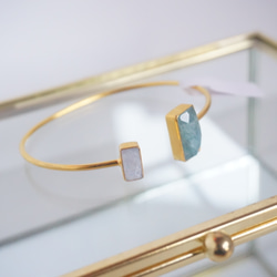 moonstone × Aquamarine bangle /ムーンストーン　アクアマリンバングル　天然石バングル 2枚目の画像