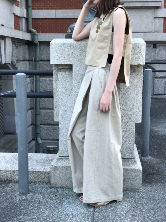 High Waist Tack Linen Pants　（ハイウエストタックリネンパンツ） 4枚目の画像