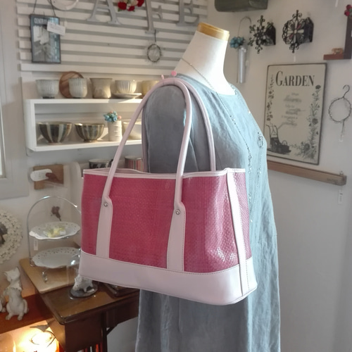 ⚮̈ミナペルホネン memoria ×レースタンバリン かくれんぼトートL  