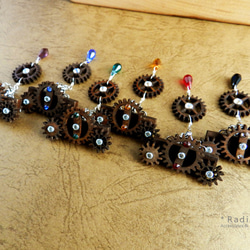 旋轉齒輪-Steampunk-施華洛世奇水晶旋轉木耳套（共16種） 第2張的照片