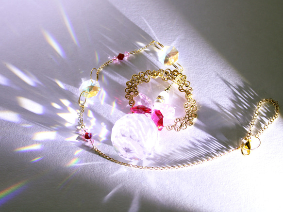 ～華の天使サンキャッチャー～ （全5色）Swarovski  & Asfour [受注制作]新築・引越し祝いにも 3枚目の画像